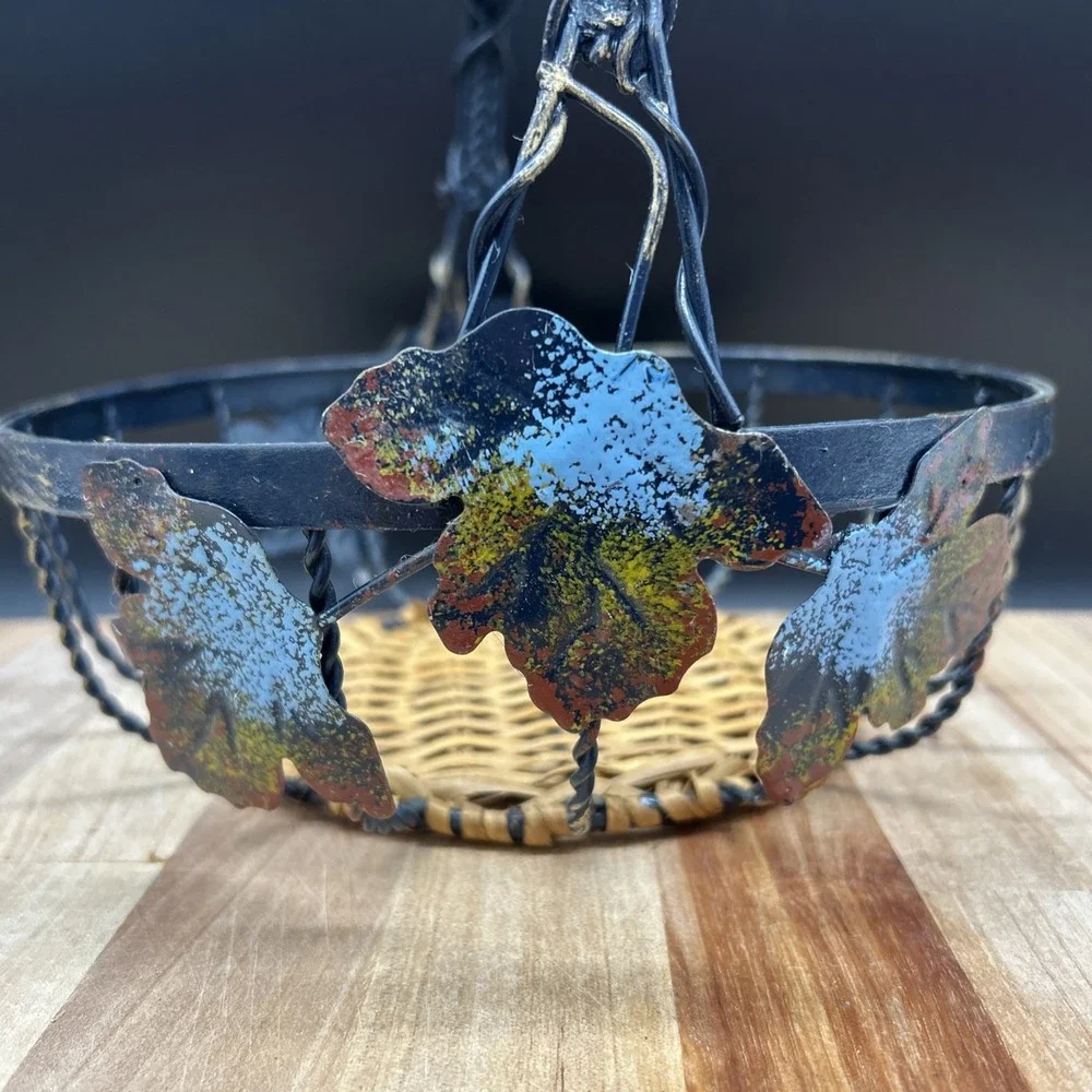 Decorative Metal Leaf Basket with Handle
